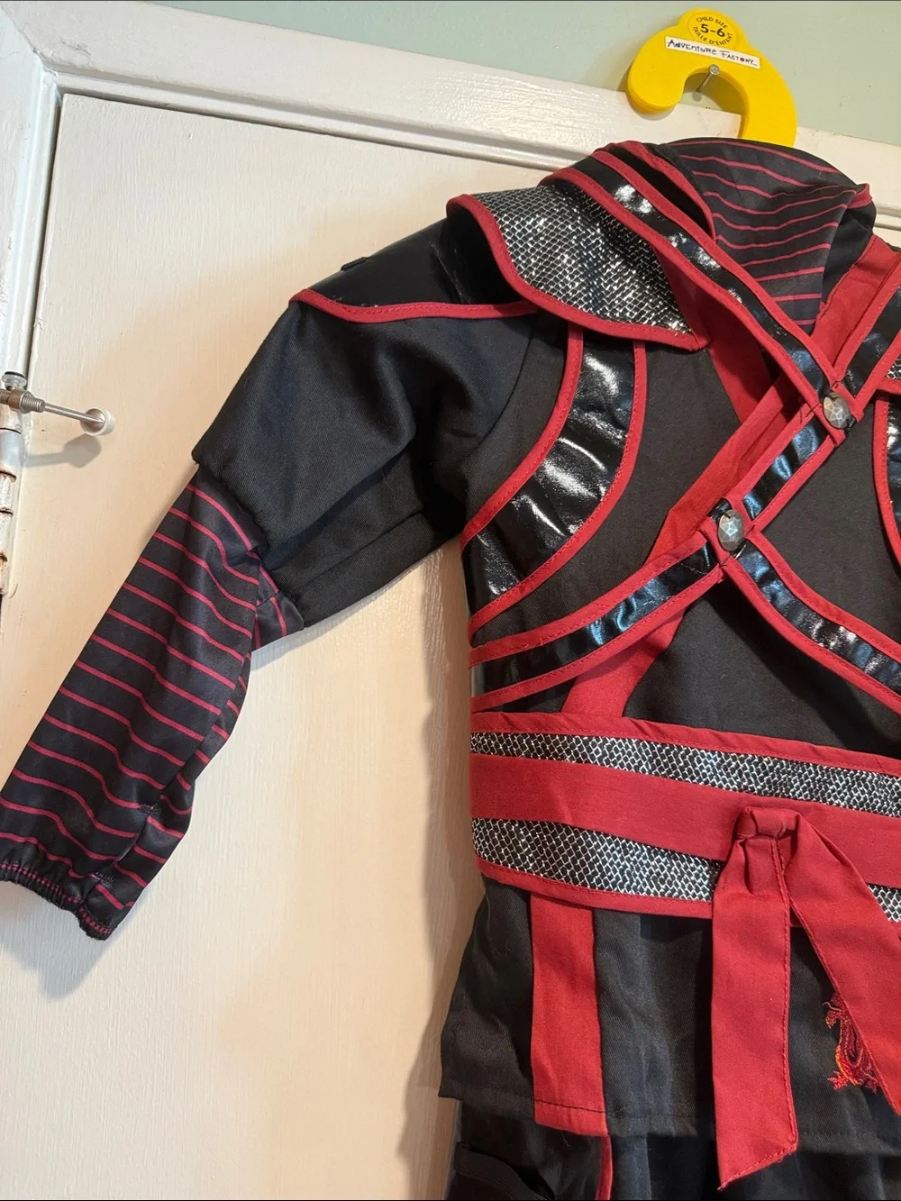 TEETOT RED DRAGON NINJA COSTUME SIZE 5-6 (Missing Accessories)